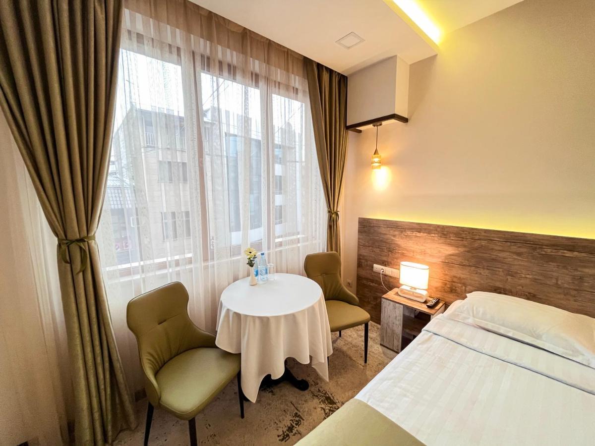 Regard Hotel Yerevan Ngoại thất bức ảnh